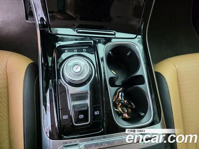 Kia Carnival 2020 thumb 9