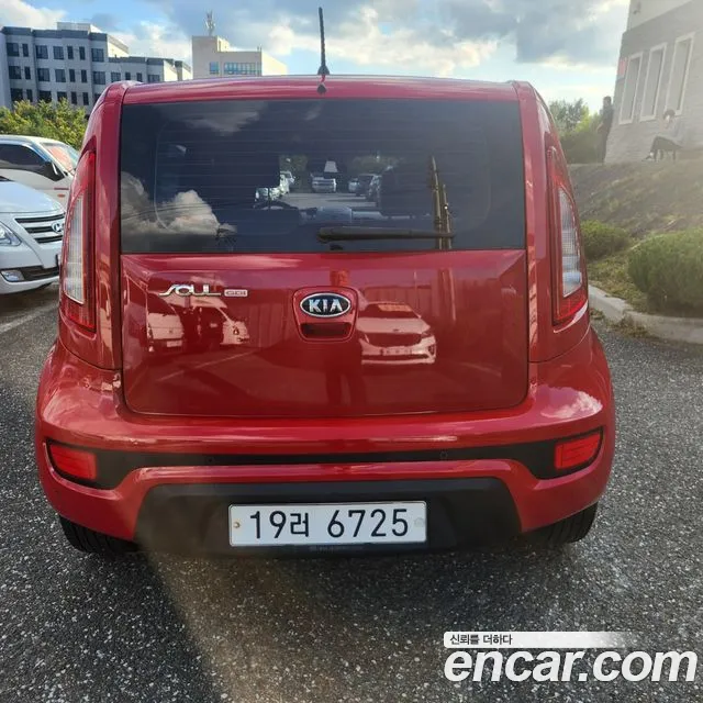 Kia Soul 2011 thumb 4