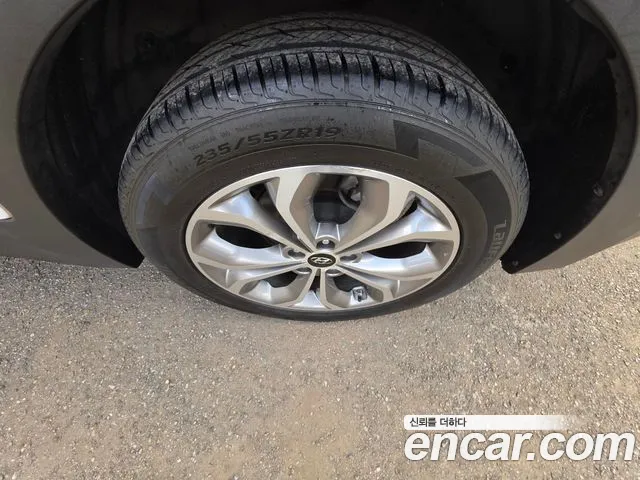 Hyundai Santa Fe 2014 thumb 11