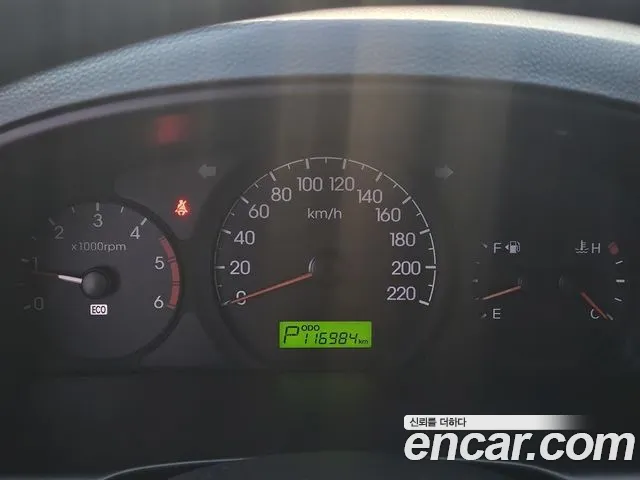 Hyundai Starex 2012 thumb 7