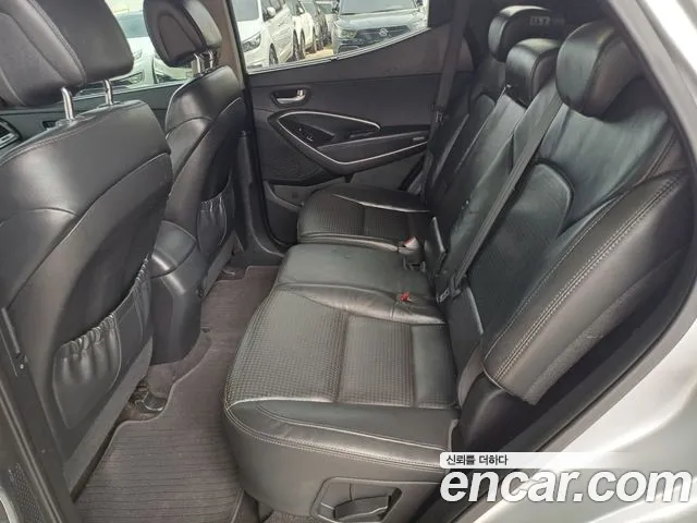 Hyundai Santa Fe 2012 thumb 9