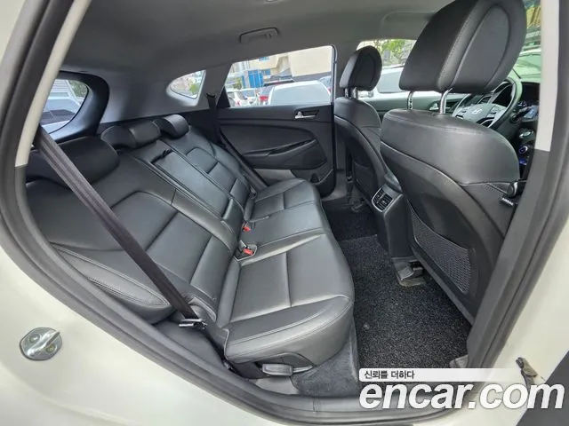 Hyundai Tucson 2017 thumb 12