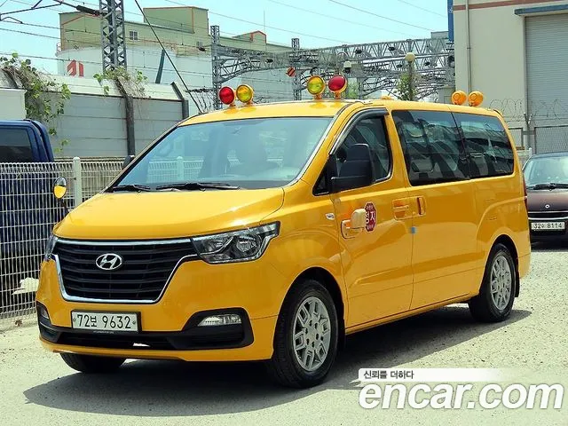 Hyundai Starex 2019 thumb 2