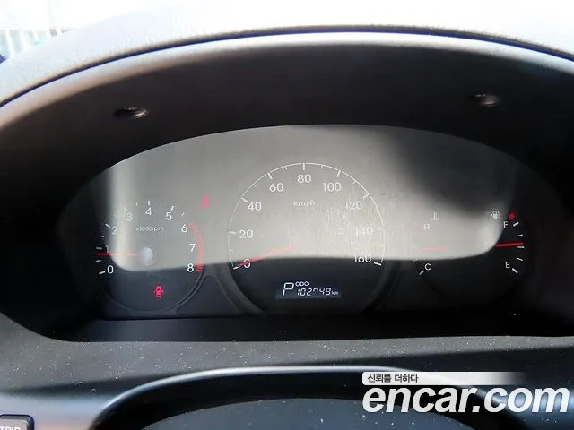 Hyundai Starex 2019 thumb 10