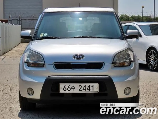 Kia Soul 2010 thumb 12