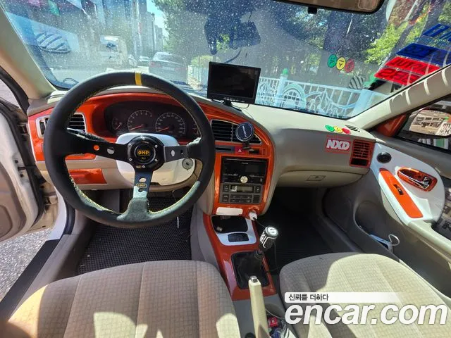 Hyundai Avante 2003 thumb 4