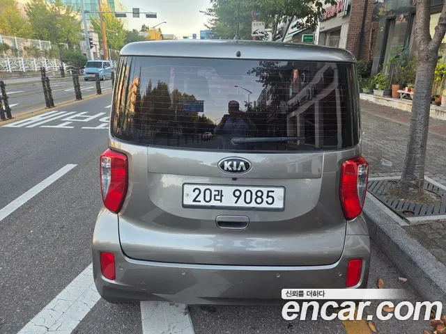 Kia Ray 2013 thumb 10