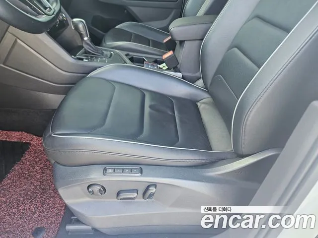 Volkswagen Tiguan 2018 thumb 10