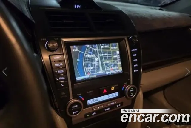 Toyota Camry 2013 thumb 6