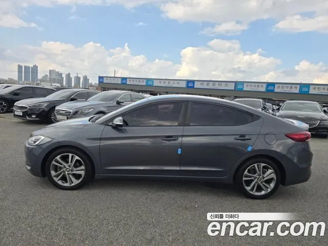 Hyundai Avante 2018 thumb 4