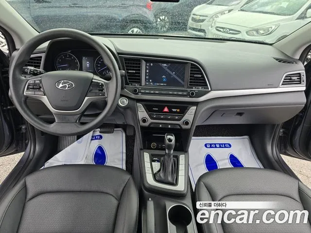 Hyundai Avante 2018 thumb 8