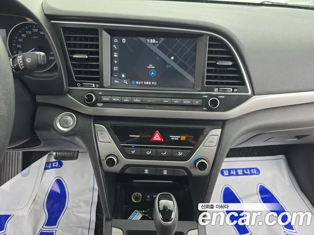 Hyundai Avante 2018 thumb 10