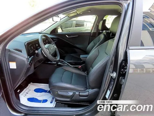 Kia Niro 2022 thumb 5