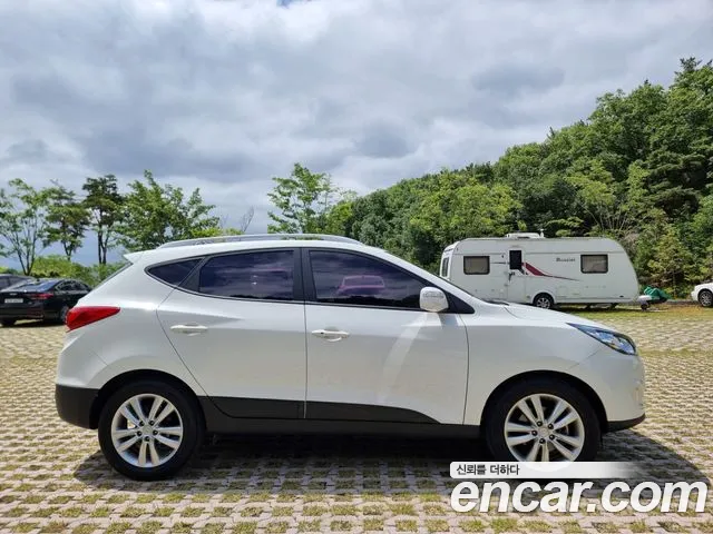 Hyundai Tucson 2013 thumb 8
