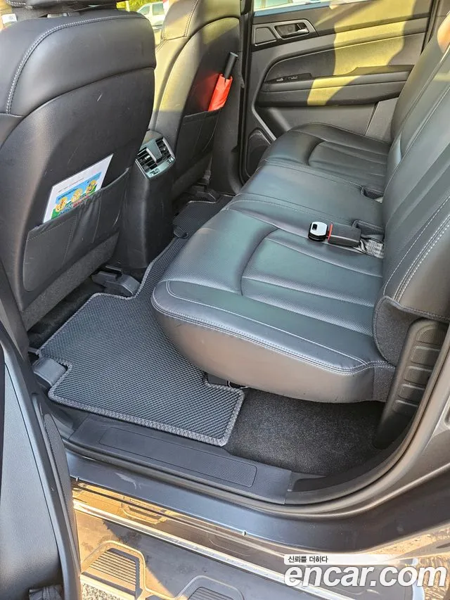 KG_Mobility_Ssangyong Rexton 2022 thumb 10