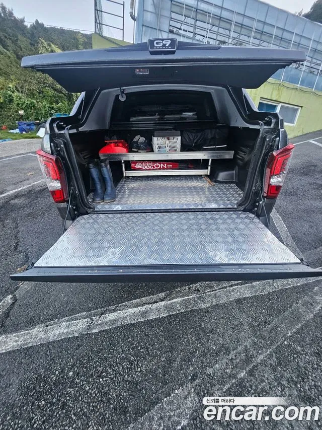 KG_Mobility_Ssangyong Rexton 2022 thumb 12