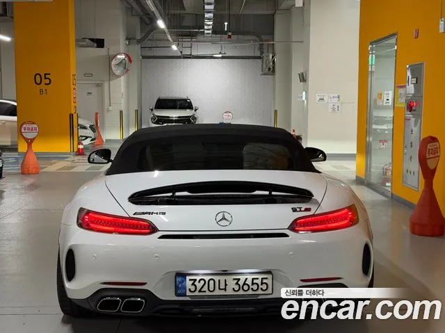 Mercedes-Benz AMG GT 2021 thumb 7