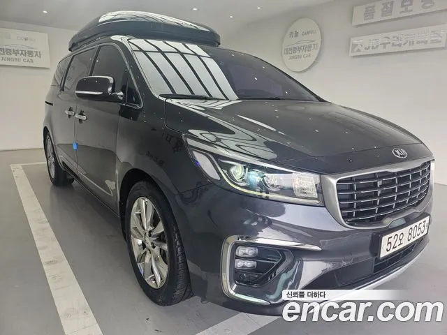 Kia Carnival 2018 thumb 12