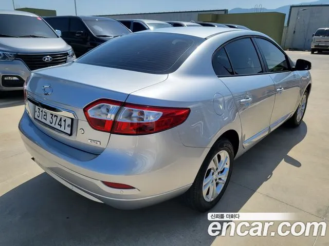 Renault-KoreaSamsung Fluence 2017 thumb 4