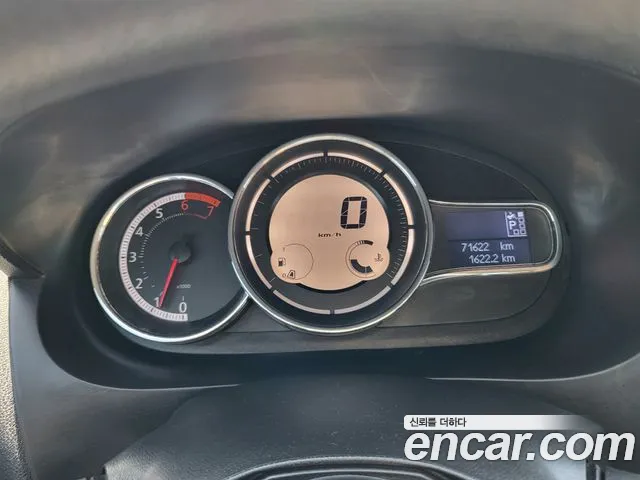 Renault-KoreaSamsung Fluence 2017 thumb 7