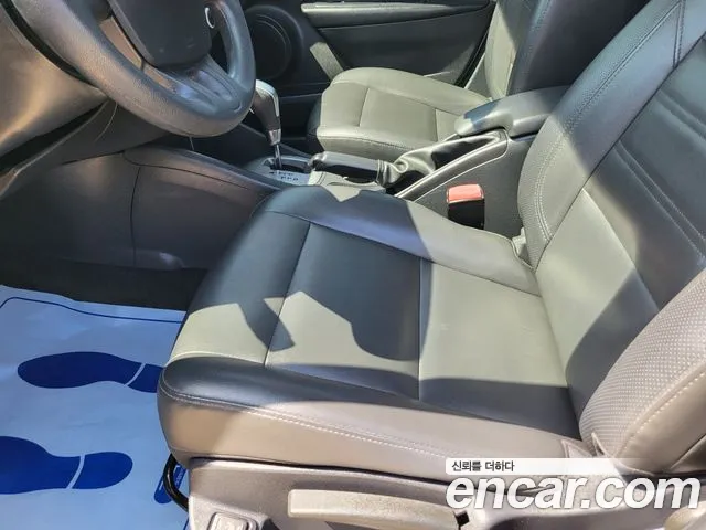 Renault-KoreaSamsung Fluence 2017 thumb 8
