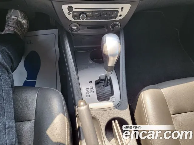Renault-KoreaSamsung Fluence 2017 thumb 10