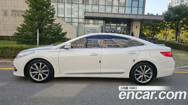 Hyundai Grandeur 2015 thumb 3