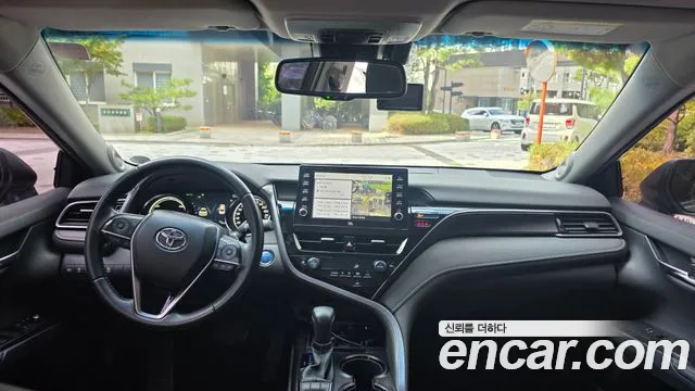 Toyota Camry 2022 thumb 6