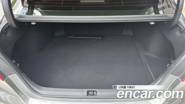 Toyota Camry 2022 thumb 8