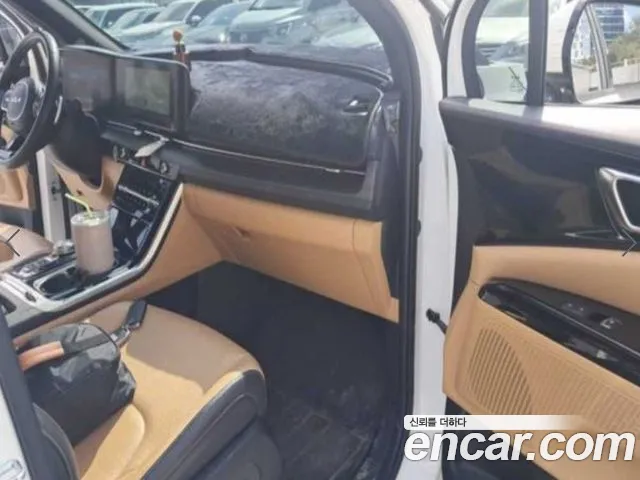 Kia Carnival 2021 thumb 7