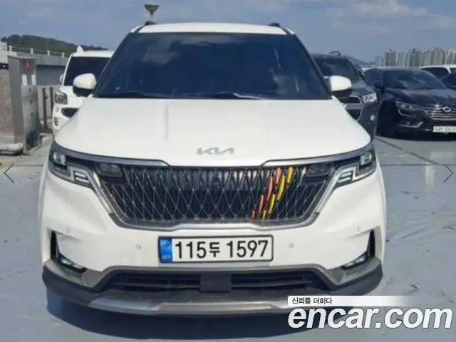 Kia Carnival 2021 thumb 11