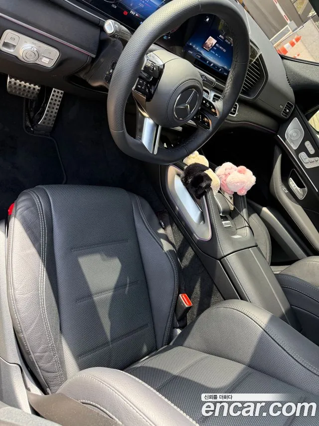 Mercedes-Benz GLE 2025 thumb 10