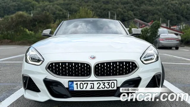 BMW Z4 2022 thumb 3