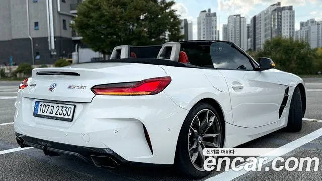 BMW Z4 2022 thumb 8