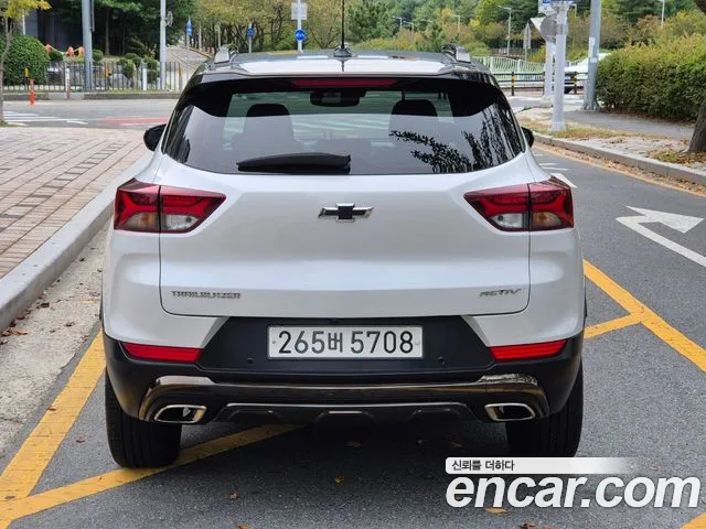 ChevroletGMDaewoo TrailBlazer 2021 thumb 3