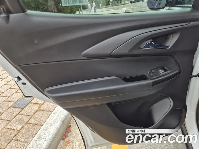ChevroletGMDaewoo TrailBlazer 2021 thumb 8