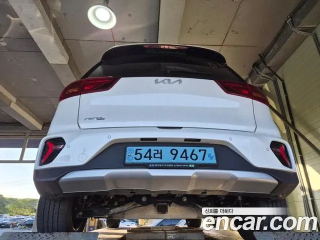 Kia Niro 2022 thumb 2