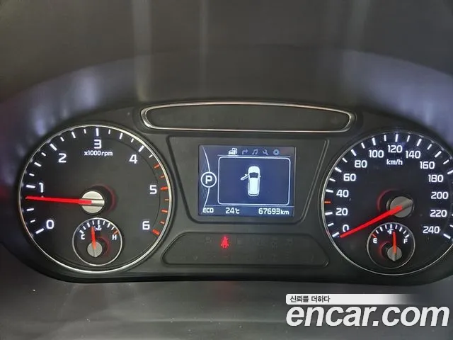Kia Sorento 2015 thumb 10