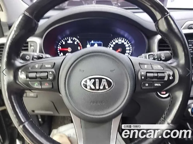 Kia Sorento 2015 thumb 9