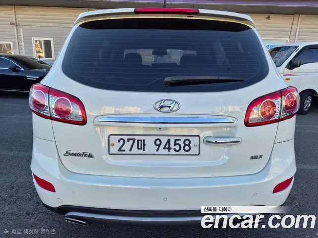Hyundai Santa Fe 2011 thumb 5