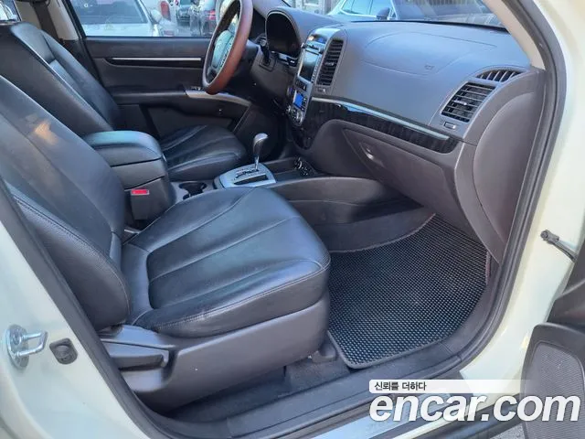 Hyundai Santa Fe 2011 thumb 10