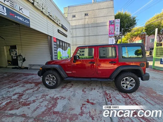 Jeep Wrangler 2011 thumb 3