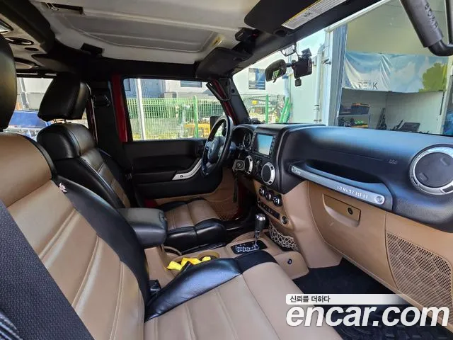 Jeep Wrangler 2011 thumb 7
