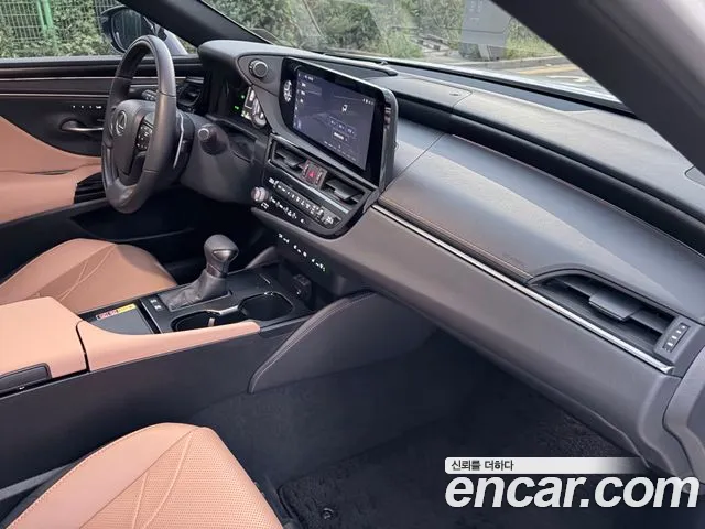 Lexus ES 2023 thumb 7