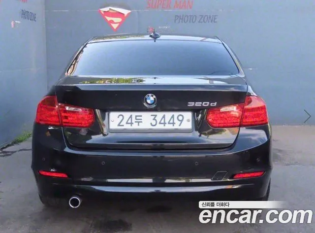 BMW 3-Series 2014 thumb 3