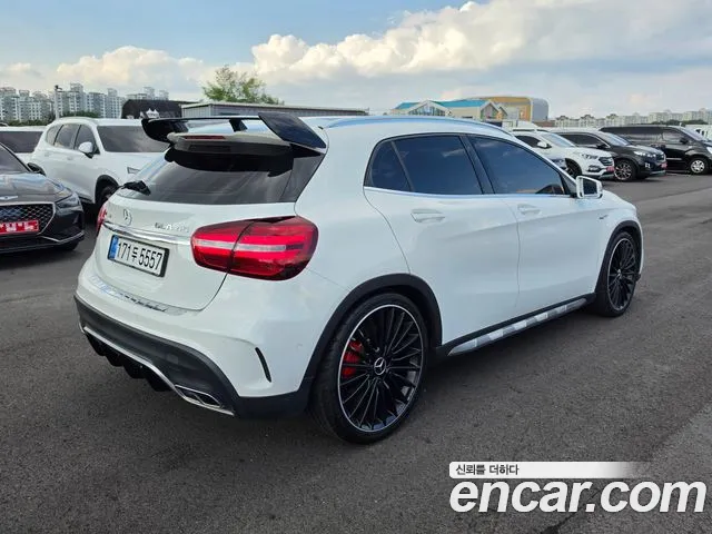 Mercedes-Benz GLA 2019 thumb 2