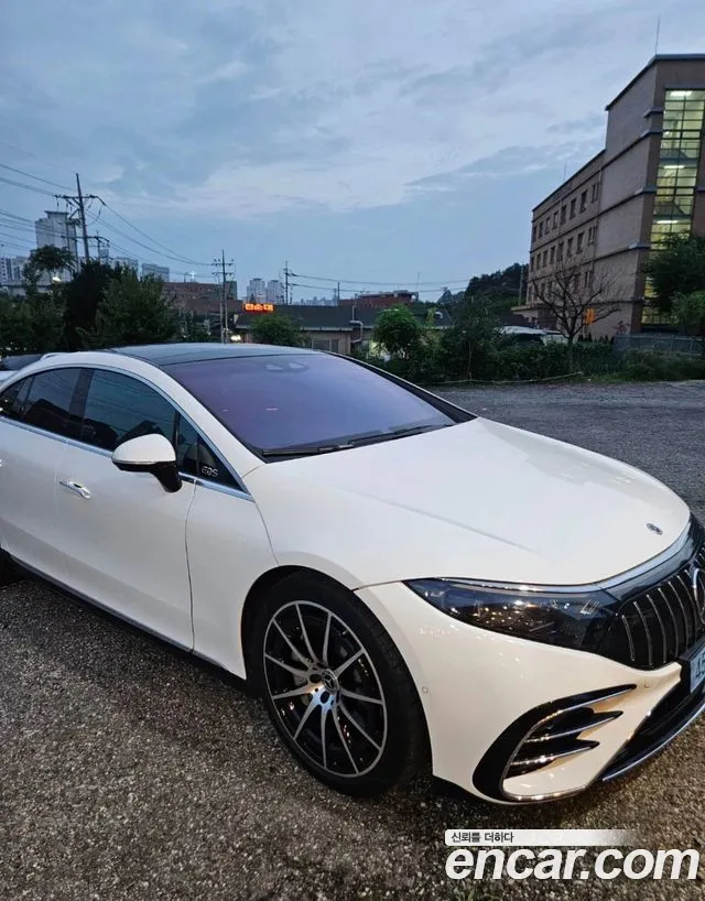 Mercedes-Benz EQS 2022 thumb 4