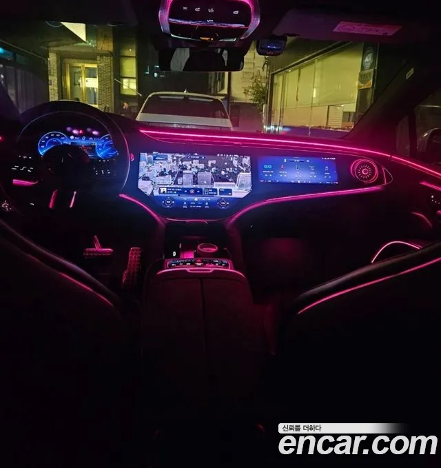 Mercedes-Benz EQS 2022 thumb 9