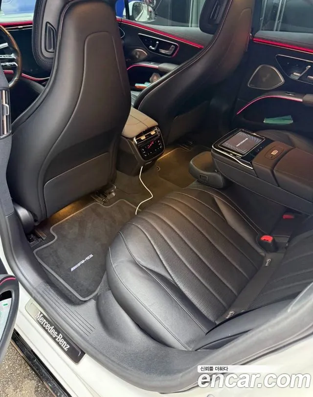 Mercedes-Benz EQS 2022 thumb 10