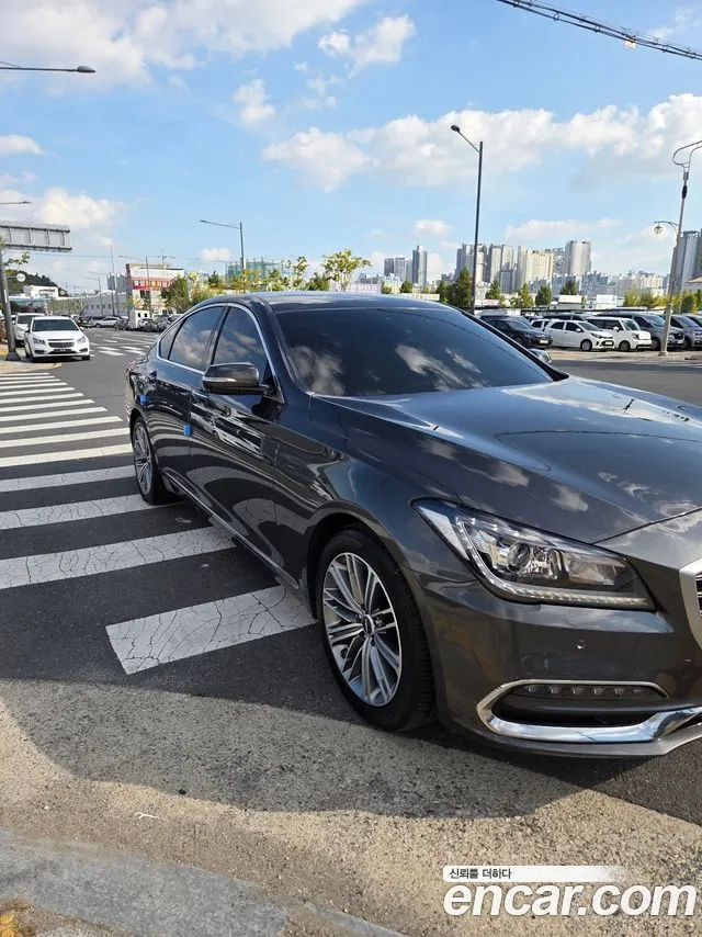 Genesis G80 2018 thumb 2